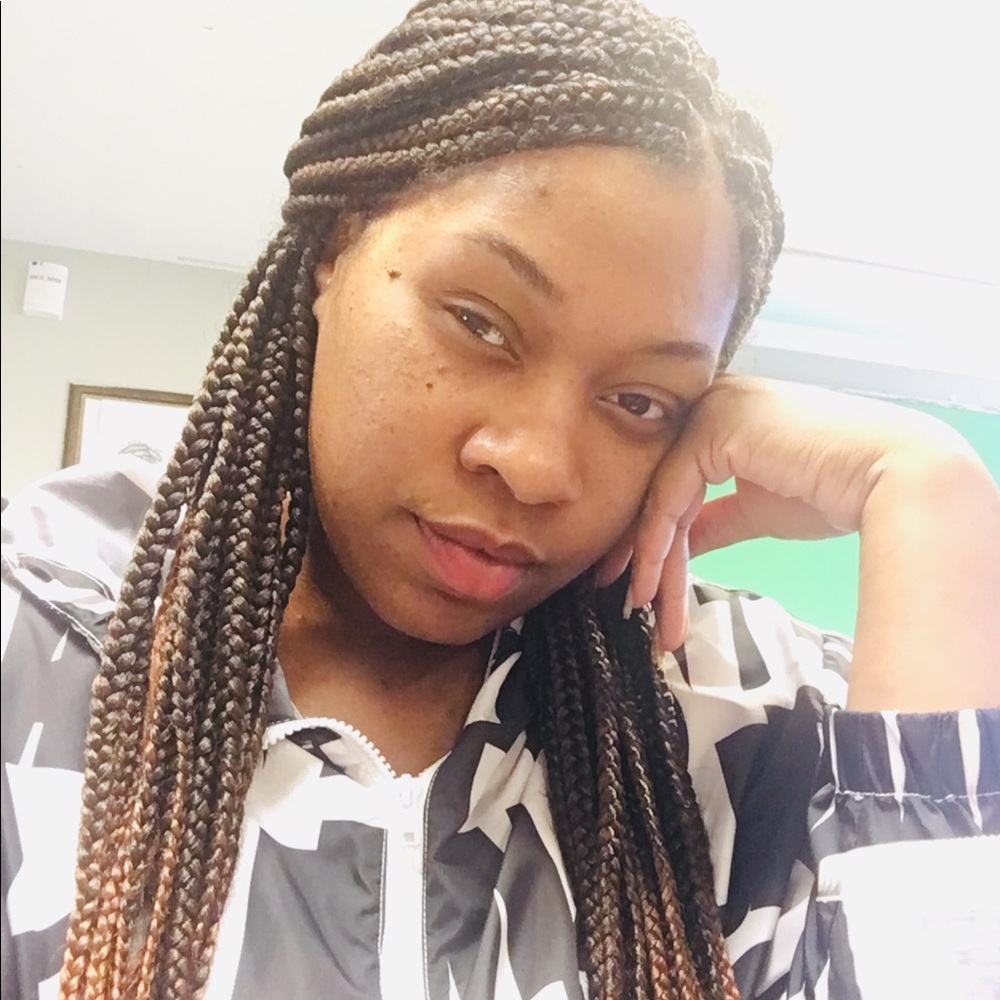 Meet your Posher, Sheneya